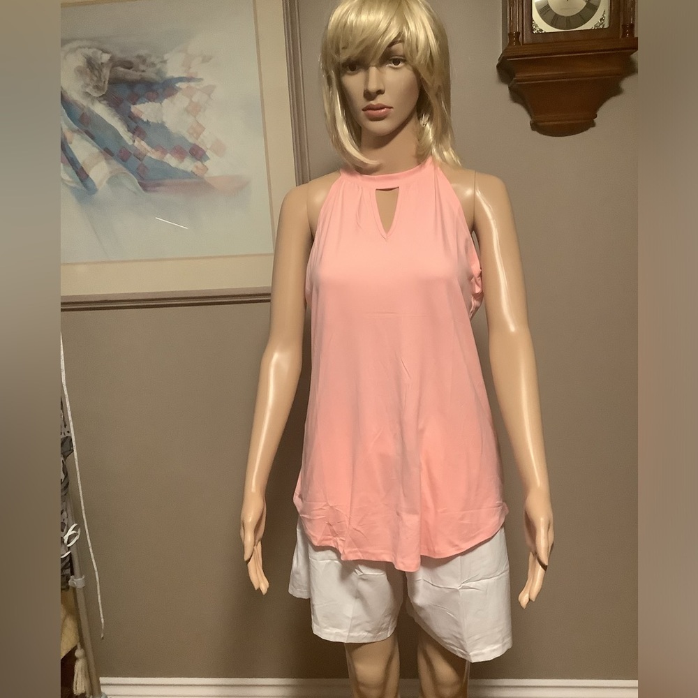 Peachy Pink Sleeveless Top Soft Fabric Women's Size Small New with Tags